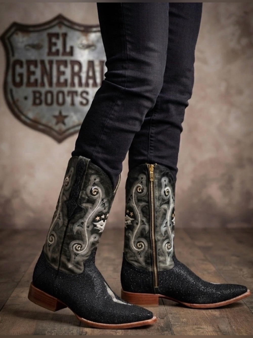 Rare authentic El General Men’s Exotic Stingray Black leather boots sz 9.5